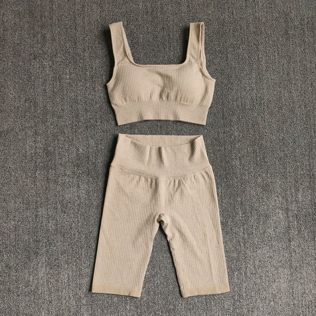 Seamless Women Yoga Set Sports Bra Sports Shorts Fitness Wear Outfit 2 Piece Gym Yoga Sets Workout Suits